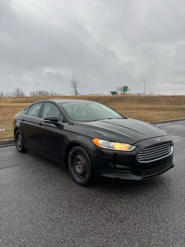 Ford Fusion SE 2016 d’occasion à vendre in Cars & Trucks in Longueuil / South Shore - Image 4