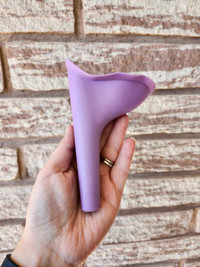 New silicone female urination device. Pick up in Kitchener.