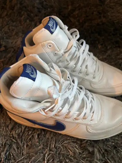 Nike high basketball sneakers, size 12, View more