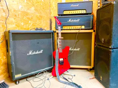1976 Vintage Marshall Fawn B Cab, View more