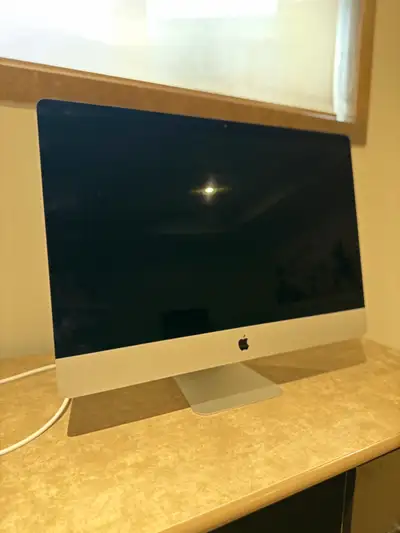 2015 Apple IMac 27” 5k Retina display - I5 Processor - 8GB - 2TB, View more