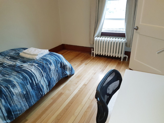1 Bed 2 Baths, Female, Furnished in Long Term Rentals in Saint John - Image 3