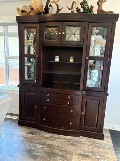 Hutch/ cabinet, View more