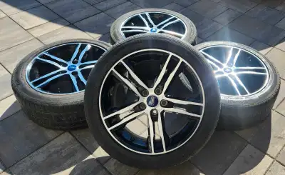 Tires size 235/45 R18 Rims size 18x8 ET 55 Center bore (DIA): 63.4 mm Bolt pattern 5x108 Offset 55 T...