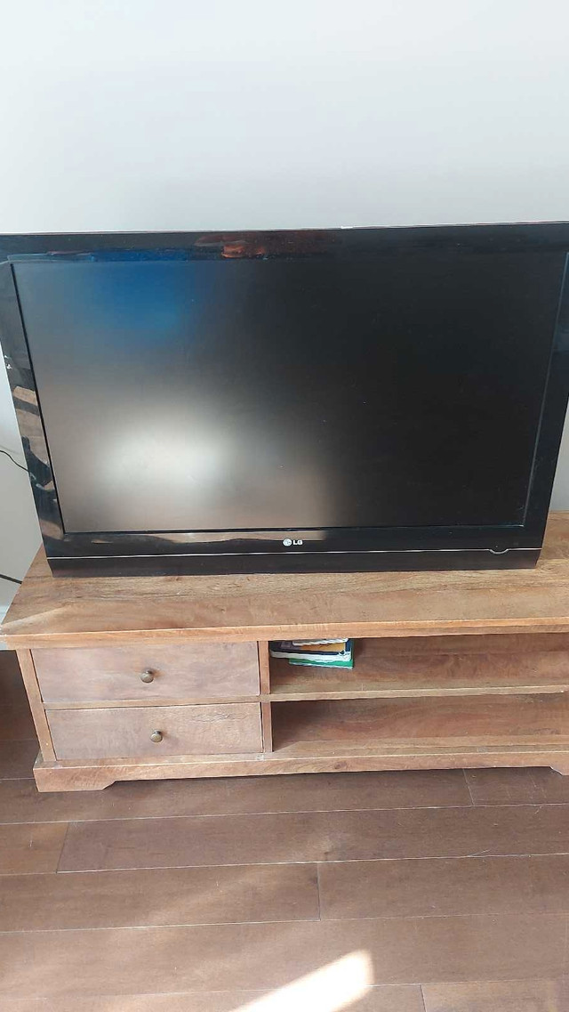 LG  42" TV for sale in TVs in Bedford