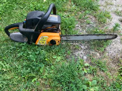 Chainsaw/ tronçonneuse Poulan, View more