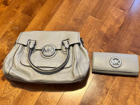 Michael Kors & Wallet! Like new! 