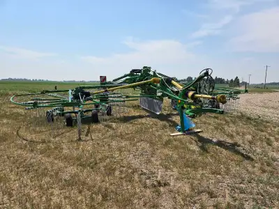 BRAND NEW!! McHale R6878 Feild Rake Great unit comes with - 3 point hitch hook up - in cab swath adj...