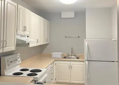 Private Master Bedroom for Rent (Females Only) – SINGLE OCCUPANCY Available: September 1, 2025 Rent:...