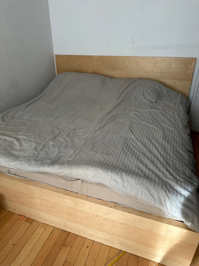 Malm bed frame (King) dans Lits et matelas  à Ville de Montréal - Image 2