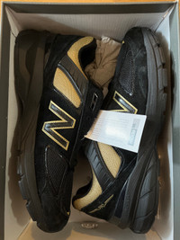 New Balance Shoes 990v5