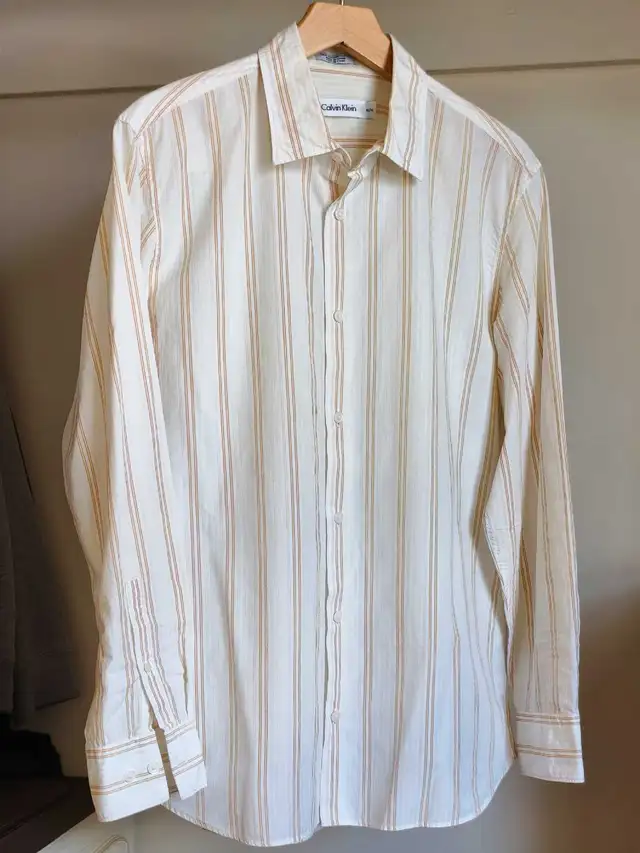 Gap/Calvin Klein/Old Navy men's shirts in Men's in Downtown-West End - Image 5
