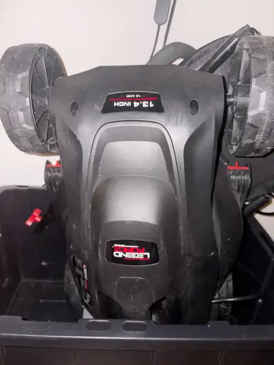 Only used for 1 summer, fully electric so no need for these expensive gas prices. Comes deassembed f...