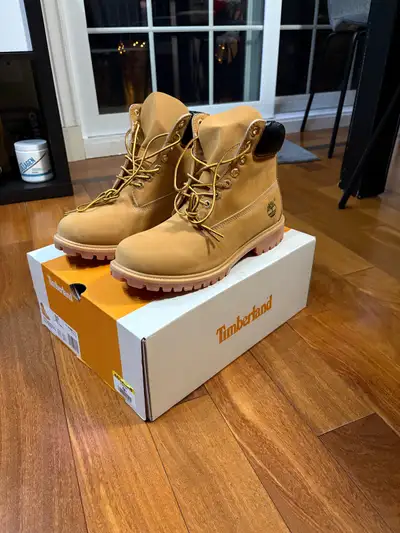 Men’s 6-inch Timberland Boots Beige, View more