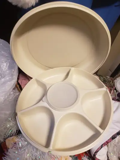 Tupperware Veggie Server 16 x 4 Inches $25. Base, lid, container, View more