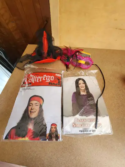 Get ready for Halloween with this costume lot! This collection includes a variety costume pieces per...