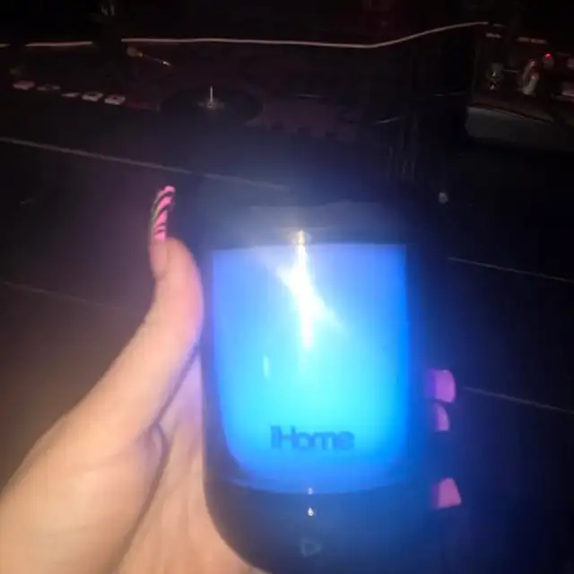 iHome Bluetooth Speaker64711645293057120