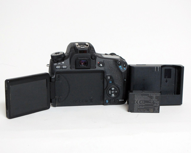 Canon EOS Rebel T6s 24.2MP DSLR NEW SHUTTER $400 in Cameras & Camcorders in Markham / York Region - Image 4