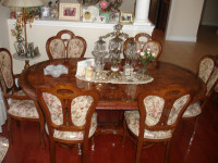WOW MUST SELL TODAY 8 PIECE ITALIAN DINING ROOM SET SOLID WOOD!