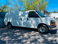 2013 GMC Savana 2500 cargo allongé