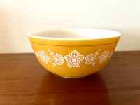 Vintage Pyrex Mixing Bowl Butterfly Gold 403