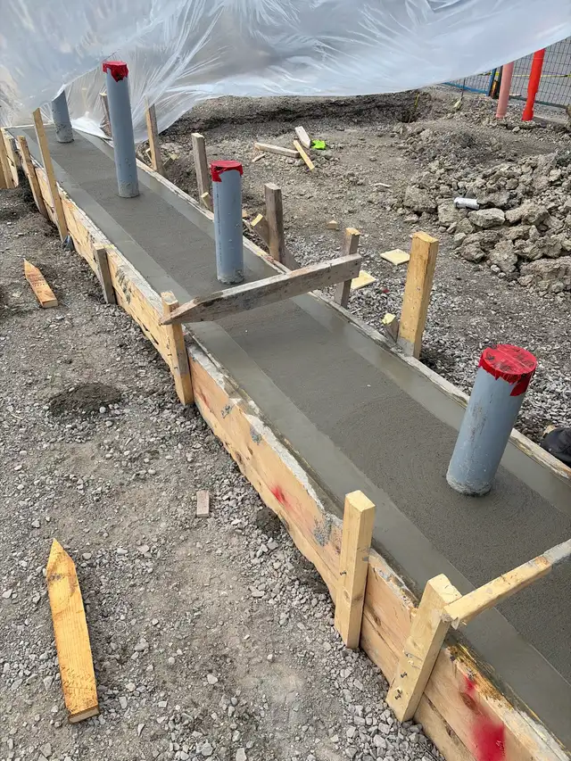 Concrete new or old587820356884254721