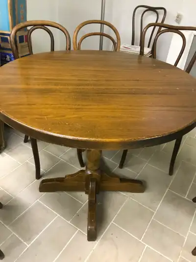 ROUND SOLID OAK TABLE, View more