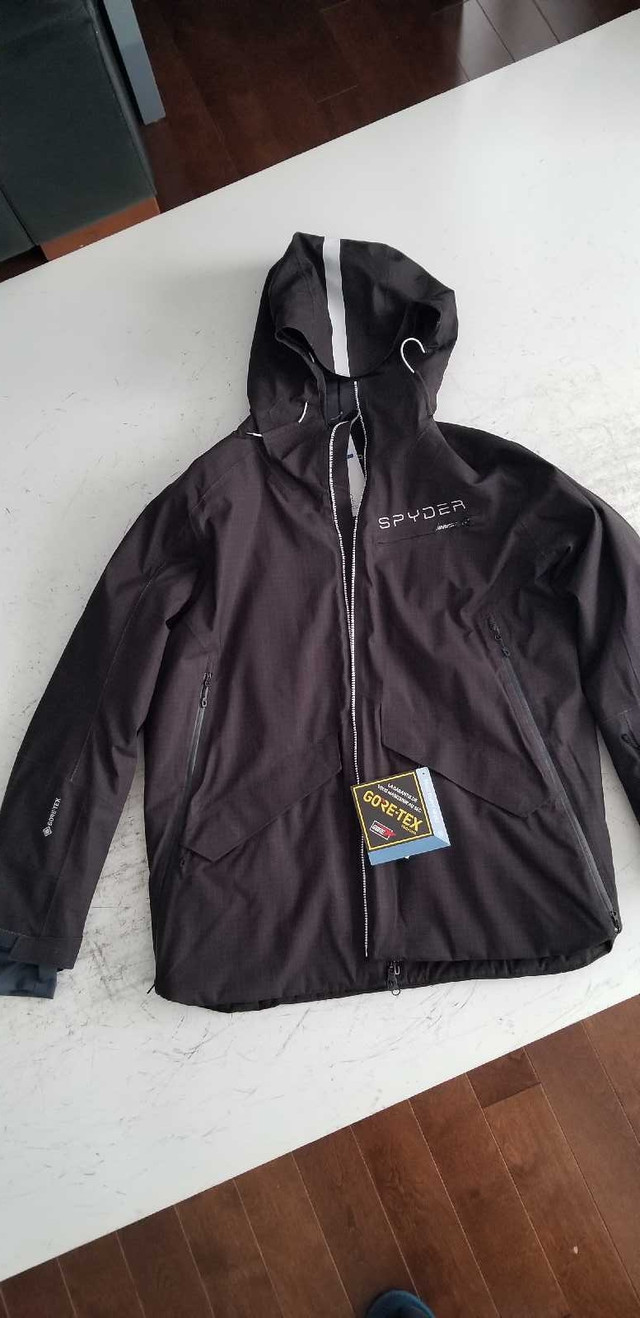 Spyder Innsbruck GTX jacket mens in Men's in Edmonton - Image 2