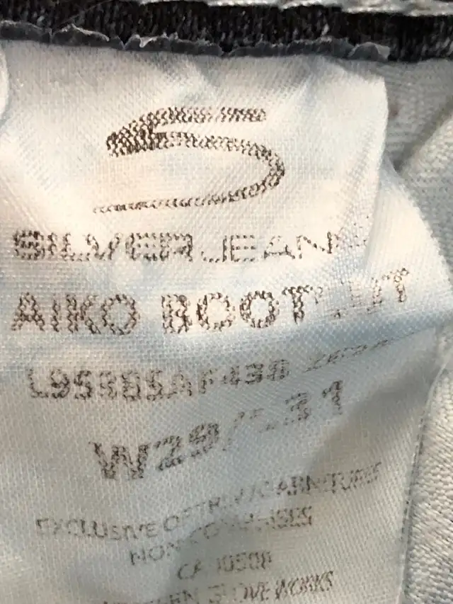 Women’s Silver Aiko Boot Cut Jeans. Size 29/31 in Women's - Bottoms in Edmonton - Image 9