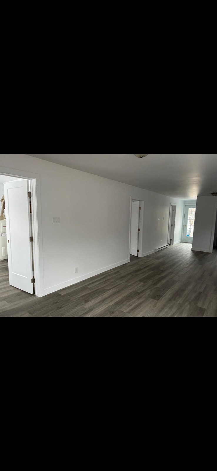 35 49e Avenue — photo 2