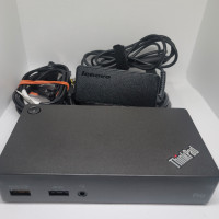 ThinkPad USB 3.0 Pro Docking Station for laptops