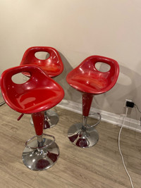 3 Red Stools