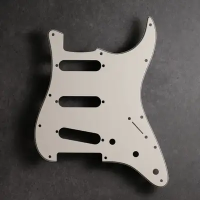 Stratocaster pick guard, s/s/s, 11 hole, 3 ply white, View more
