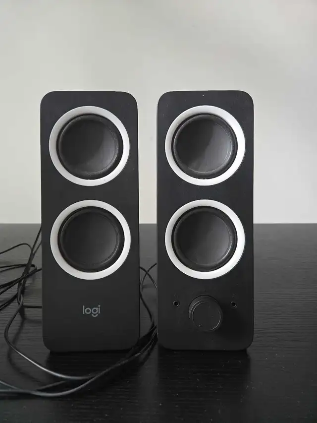 PC gaming + accessories in Desktop Computers in City of Montréal - Image 4