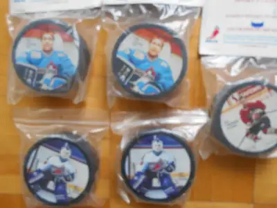 Rondelles de hockey (pucks), View more