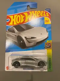Hotwheels Tesla Roadster silver
