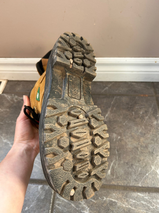 Women’s steel toe boots in Women's - Shoes in Charlottetown - Image 3
