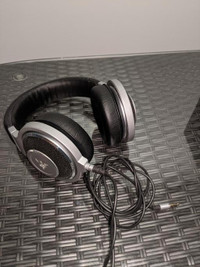 Ecouteur / Headphone Razer kraken Forged edition