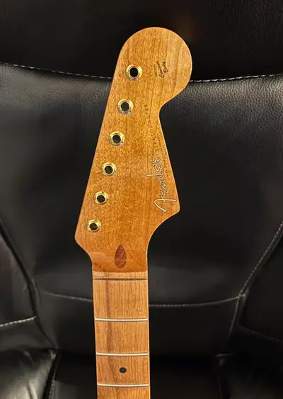 Warmoth Strat neck, View more