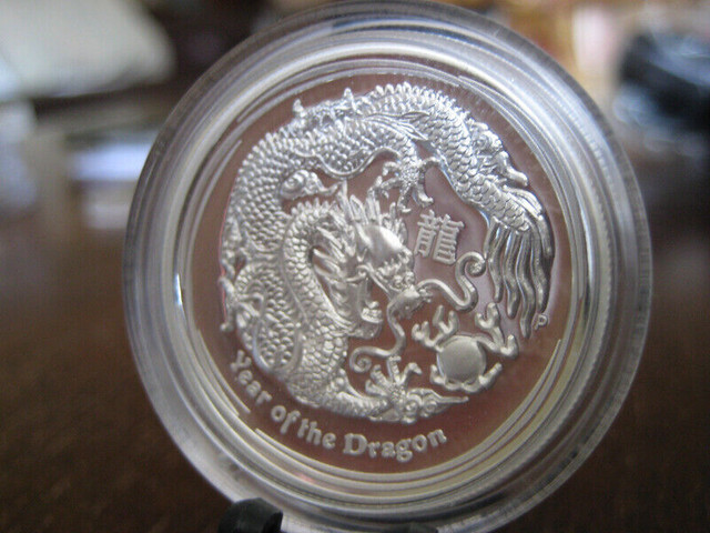 2012 DRAGON HIGH RELIEF Lunar Year Series 1oz Silver Coin $1 in Jewellery & Watches in City of Halifax - Image 3