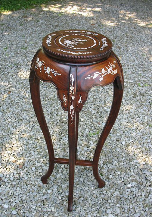 Refinished Antique Pedestals & Plant Stands in Other Tables in Markham / York Region - Image 2