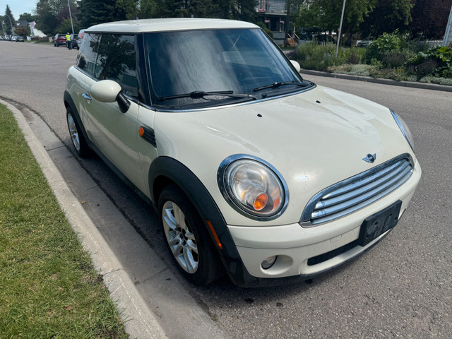 2009 Mini Cooper 2 Dr Coupe in Cars & Trucks in Calgary - Image 2