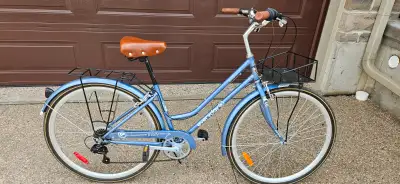 Rider is 5'4", but the bike can be adjusted for taller or shorter riders. Very good condition. Ready...