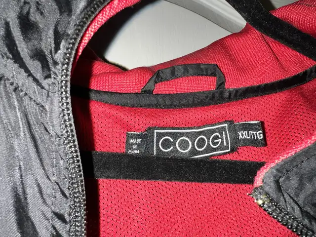 coogi mens jacket in Men's in Mississauga / Peel Region - Image 3