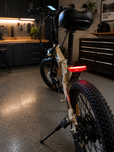 Selling my iSinwheel U5 Electric Bike in excellent condition. It has been barely ridden and is in ne...