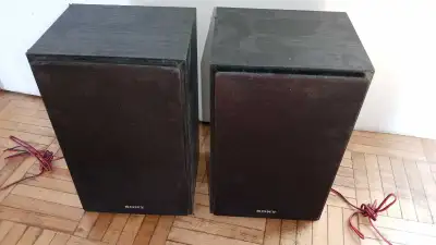 Sony 4 ohms stereo speakers, View more