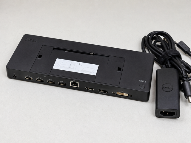 Used Dell UD22 Universal Dock USB-C Docking Station in Laptop Accessories in City of Toronto - Image 2