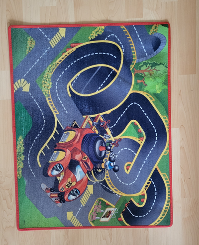 Kid's playmat about 1m long, View more