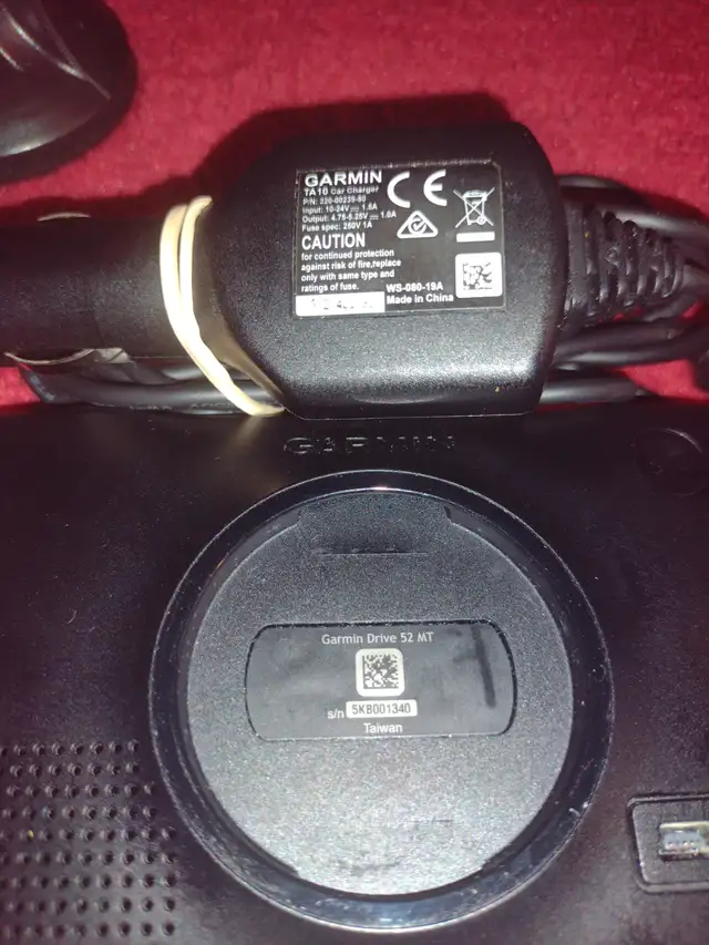 Garmin Drive 52LM 5” GPS Free maps & traffic 32GB micro SD in General Electronics in City of Montréal - Image 3