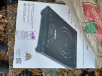 induction cook top brand new in box